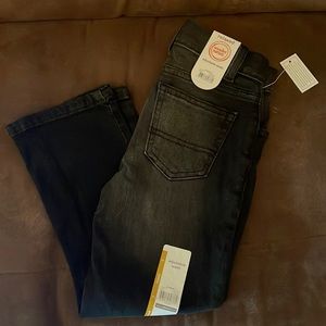 Wonder Nation relaxed fit jeans. Dark wash. Super stretchy. Adjustable waist.